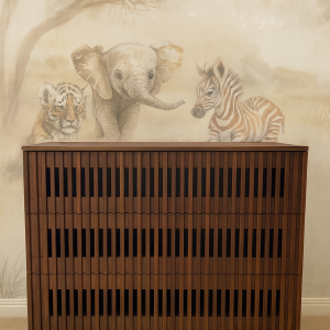 Lino Commode